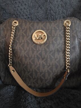 Michael Kors Brown Shoulder Bag with Gold Accents
